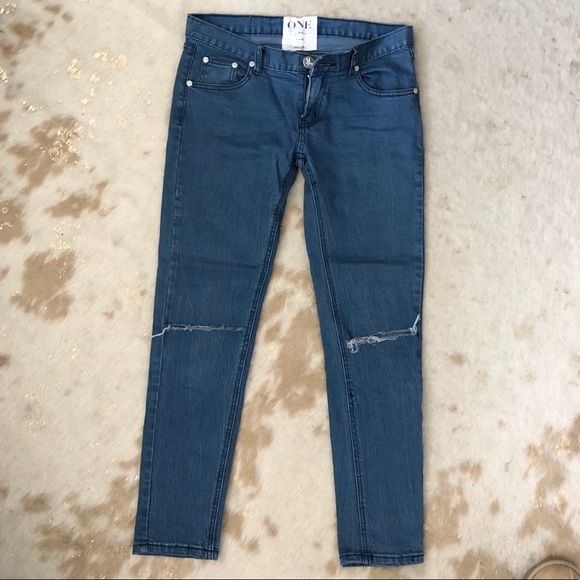 One Teaspoon Knee Rip Skinny Jeans - Picture 2 of 3